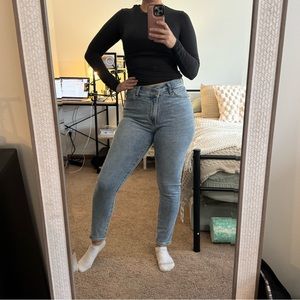 Abercrombie & Fitch Curve Love Cross Waist Skinny Jean